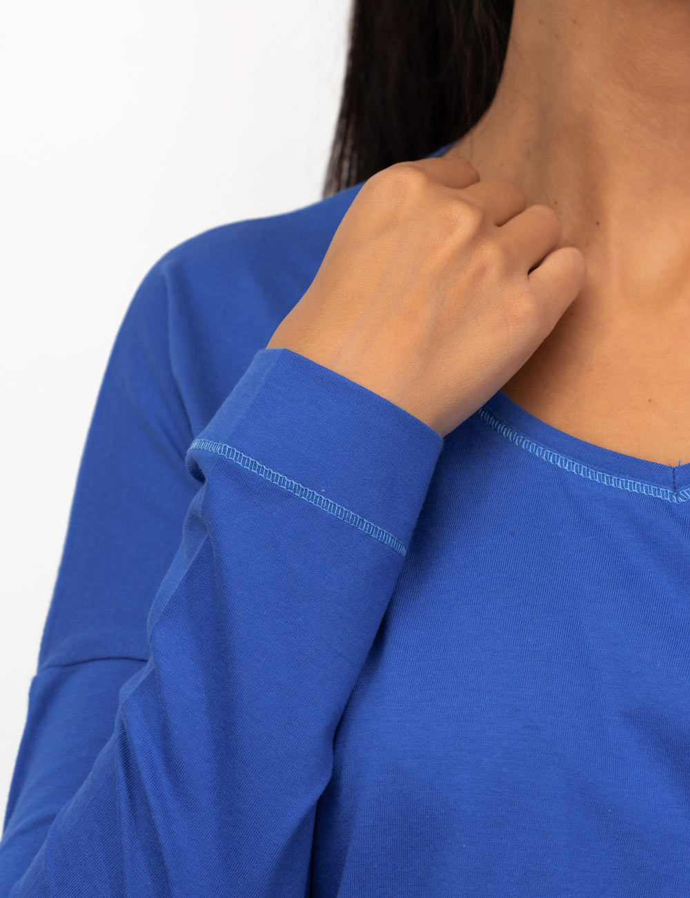 بلوز-زنانه-بیسیک-یقه-هفت-هورا17 بلوز زنانه بیسیک یقه هفت هورا - تصویر 2