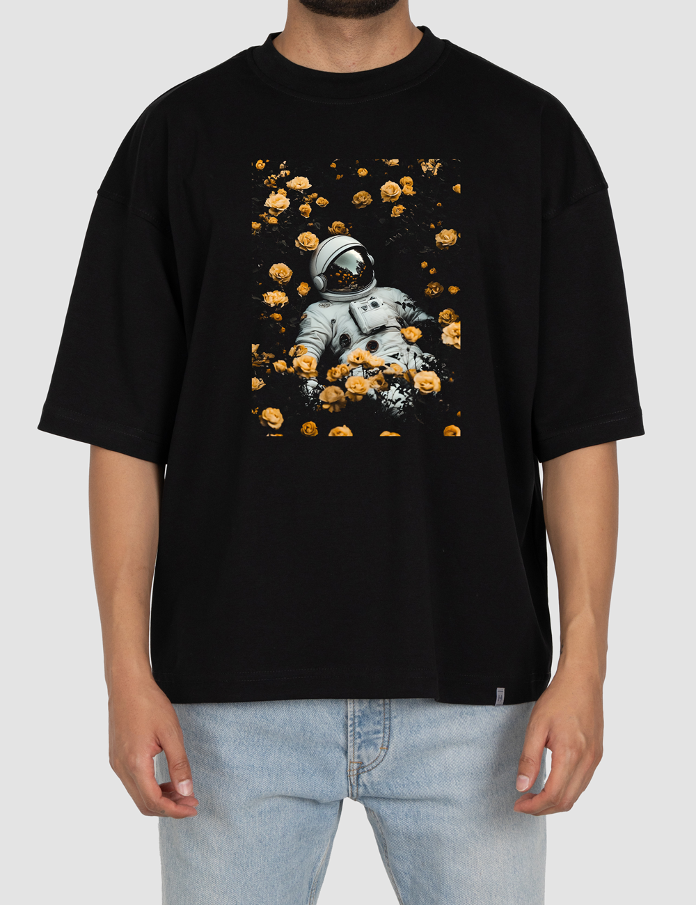 تیشرت-باکسی-فضانورد-و-گل (1) تیشرت باکسی فضانورد و گل - تصویر 1